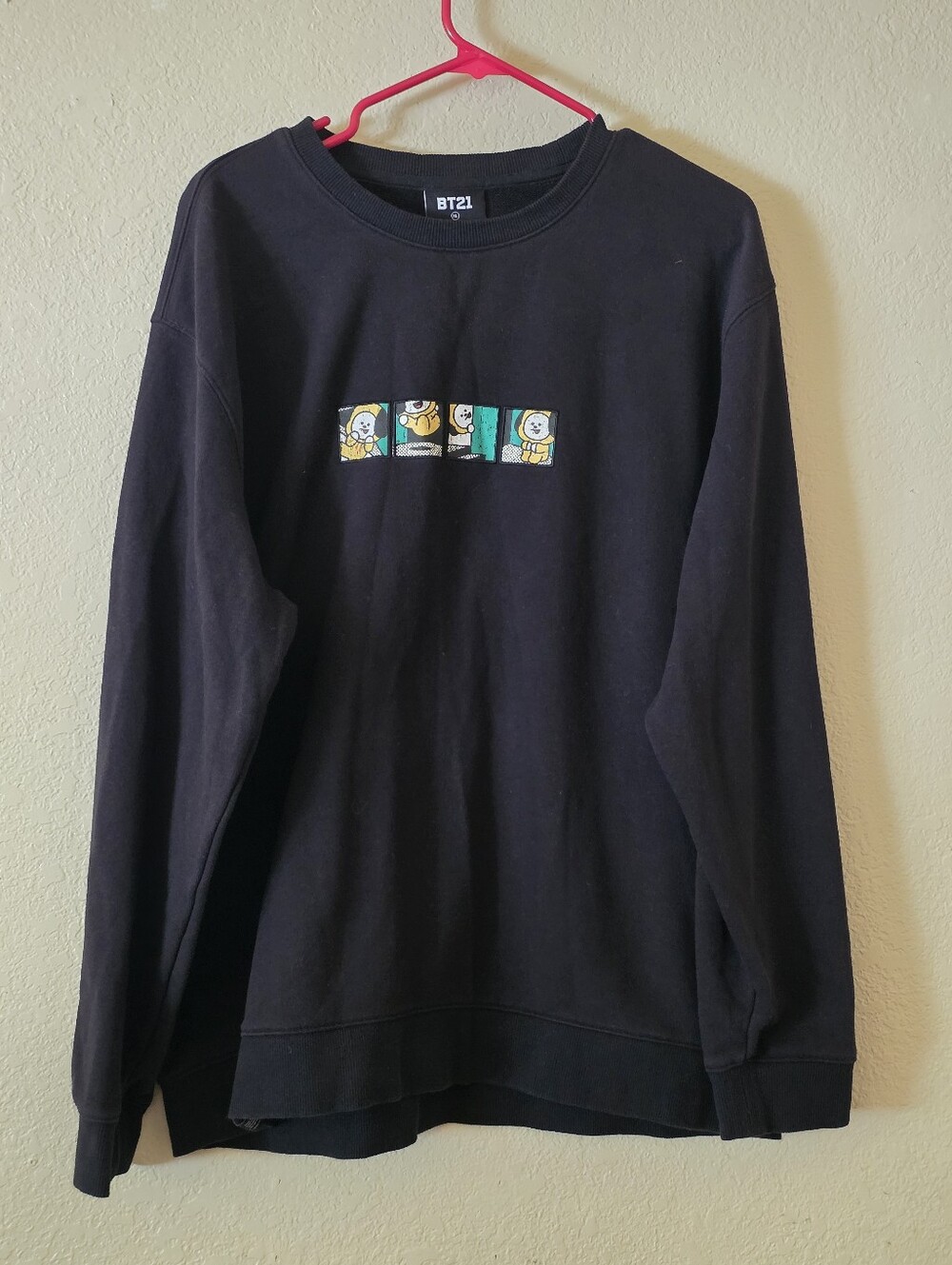 BT21 Black Graphic Crewneck Sweater Size XL.